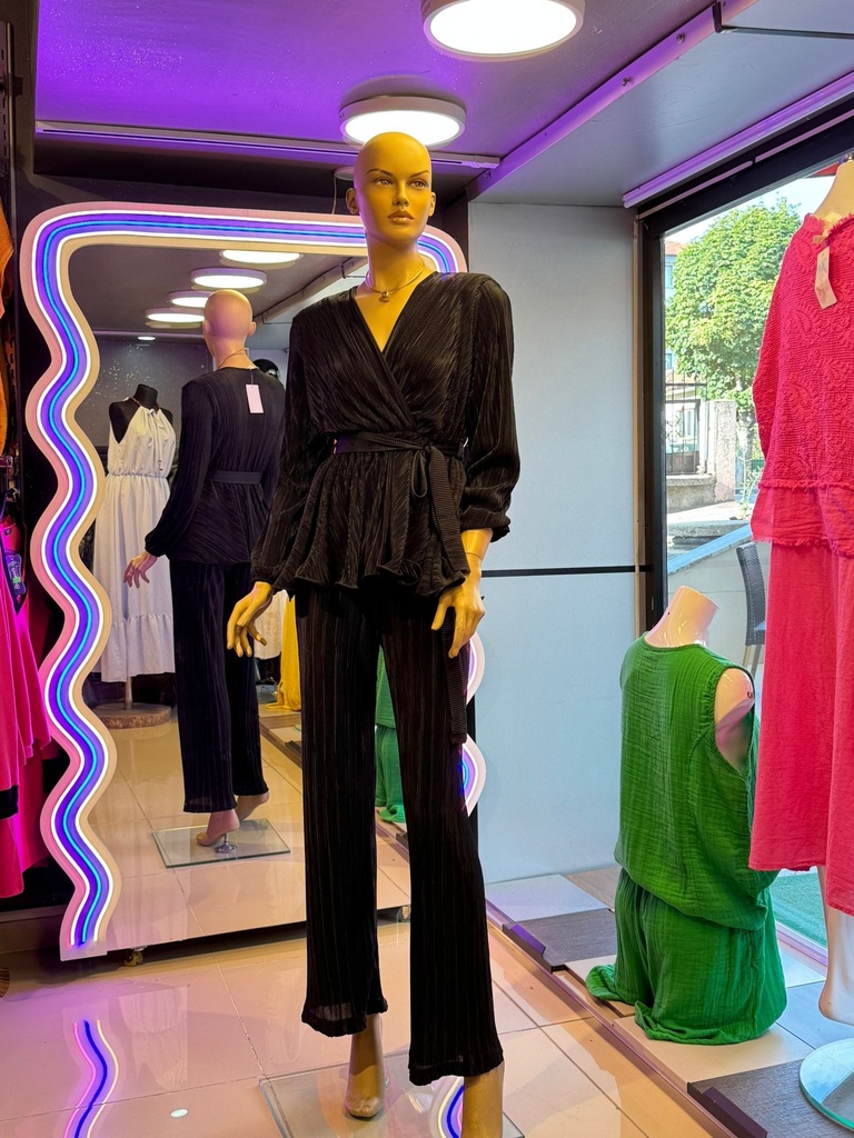 İkili Yelekli Takım