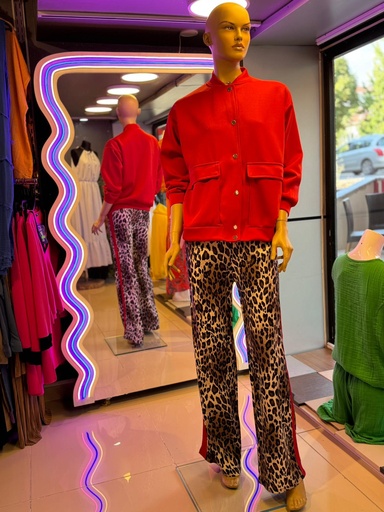 Kırmızı Bomber Ceketli Leopar Saten İkili Takım